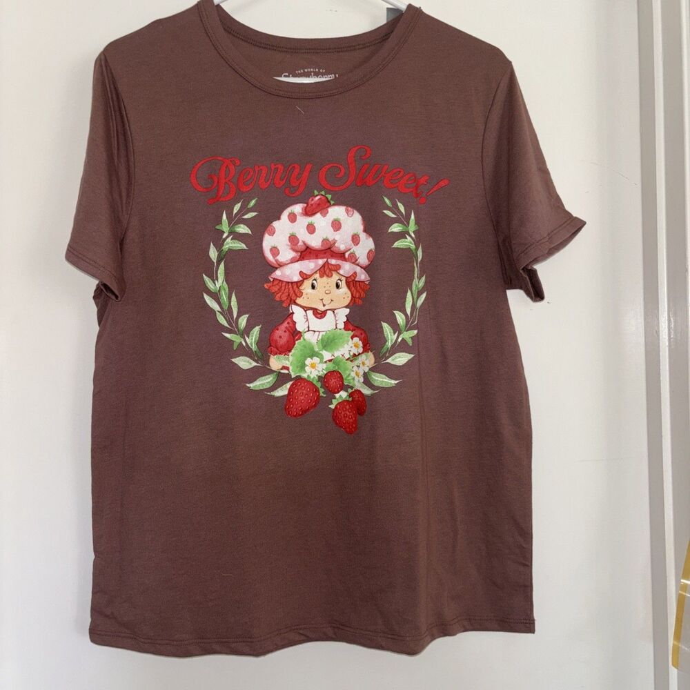 Strawberry Shortcake "Berry Sweet" Double Sided Brown Womens graphic T-shirt L